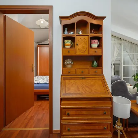 Apartment Trg